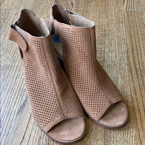 New Marc Fisher suede laser cut peep toe bootie